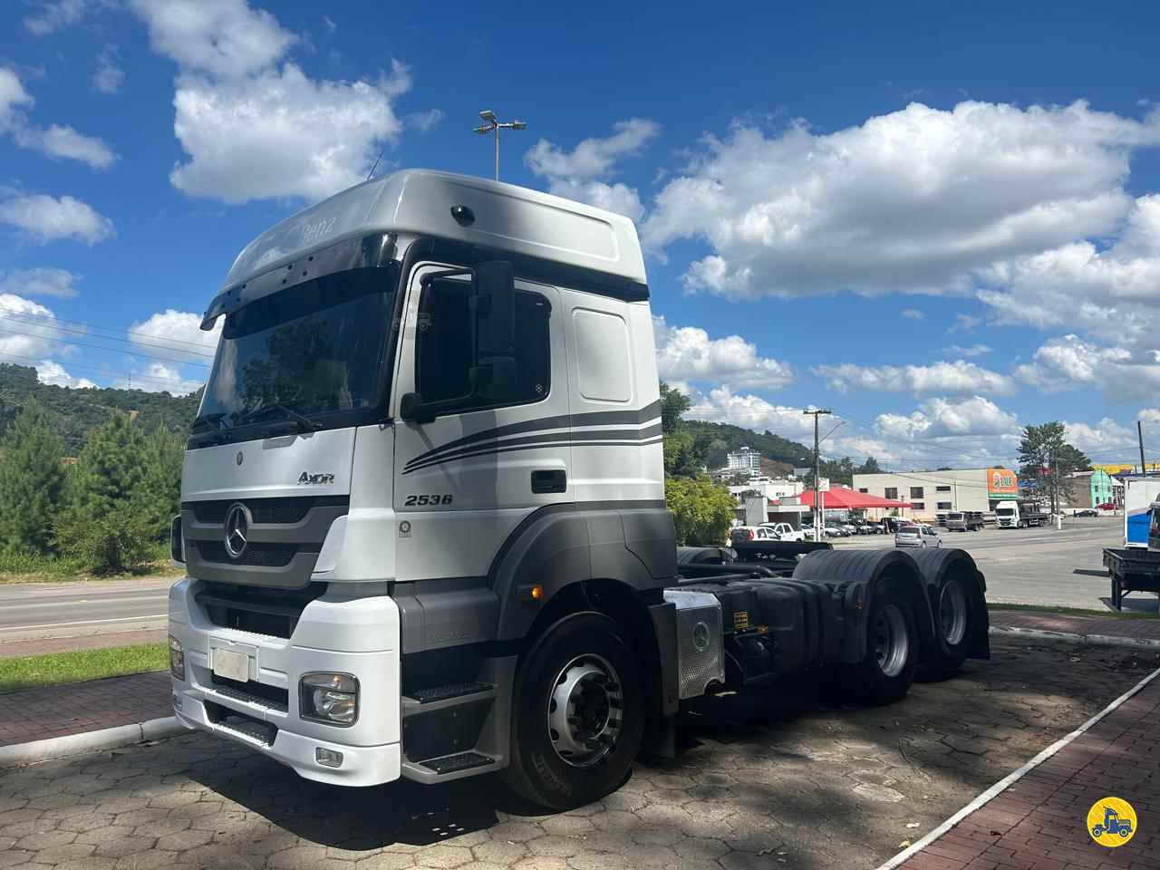 CAMINHAO MERCEDES-BENZ MB 2536 Cavalo Mecânico Cavalo 6x2 Schroeder Caminhões ITUPORANGA SANTA CATARINA SC